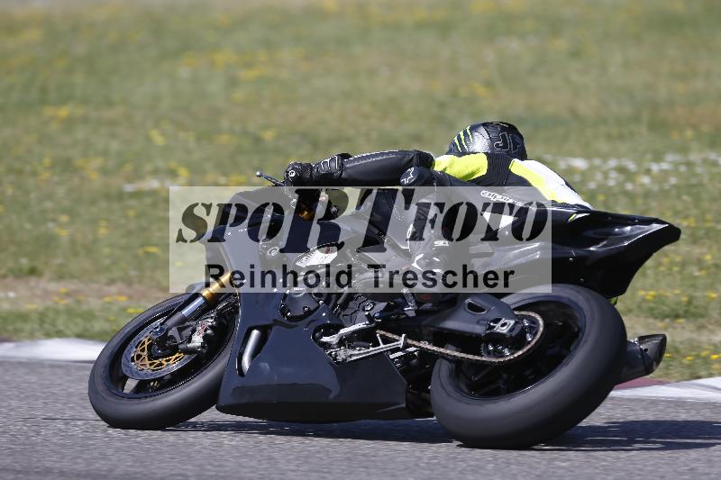 /16 26.05.2026  FREERIDE TRAINING ADR/Gruppe A/84